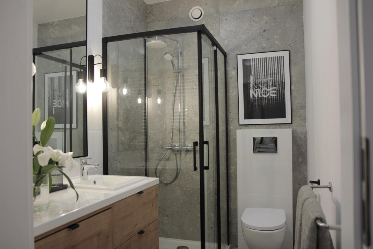 Bit Eccentric With The Balcony Apartment Warsaw Luaran gambar